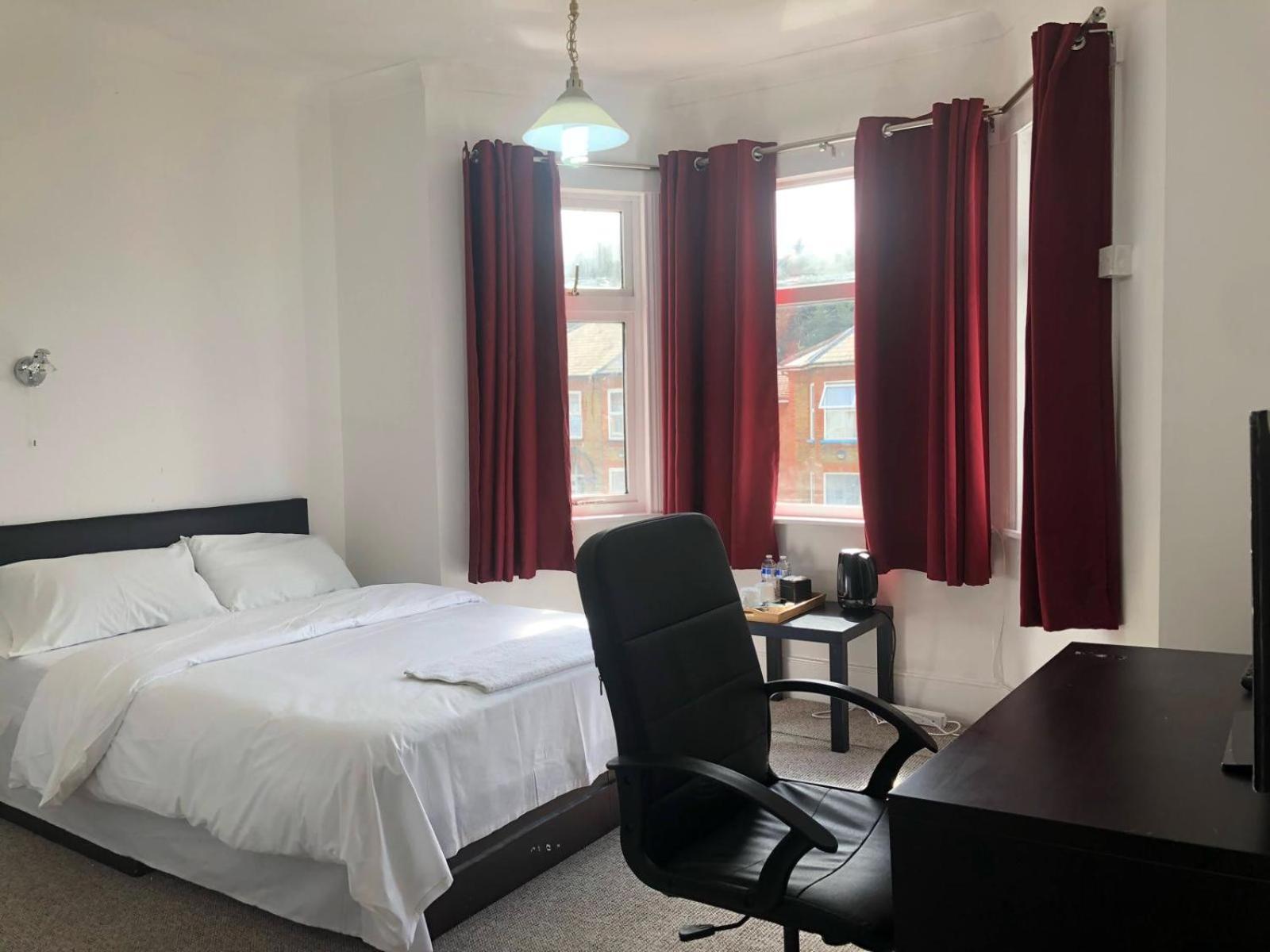 Saji Hotel 일포드 외부 사진